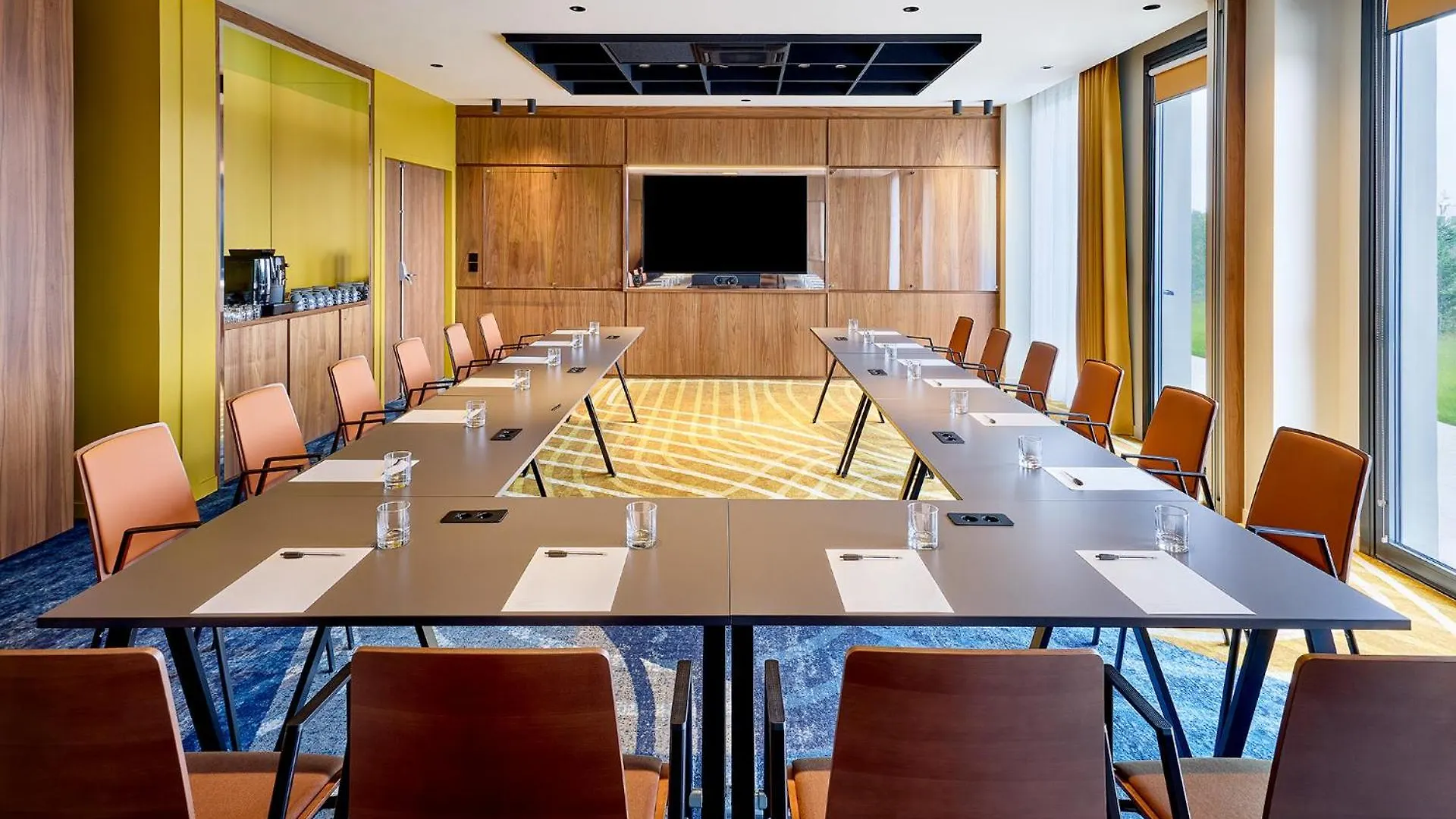 Hotel Courtyard By Marriott Lyon Eurexpo Stadium Genas Francja