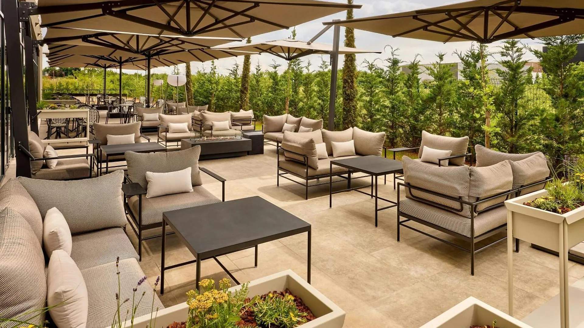 Courtyard By Marriott Lyon Eurexpo Stadium Genas